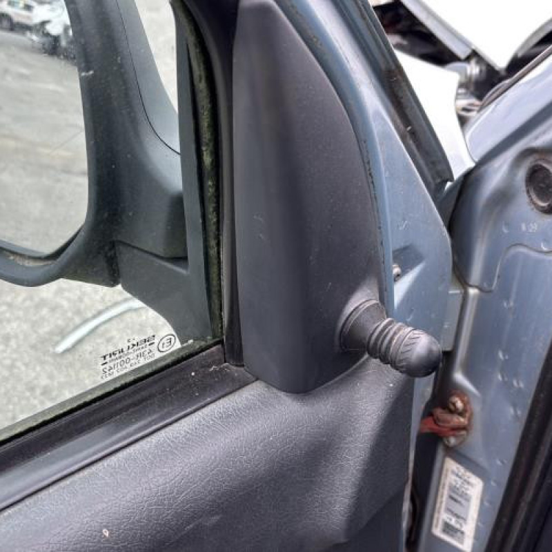 Pompe de direction CITROEN BERLINGO 1 Photo n°10