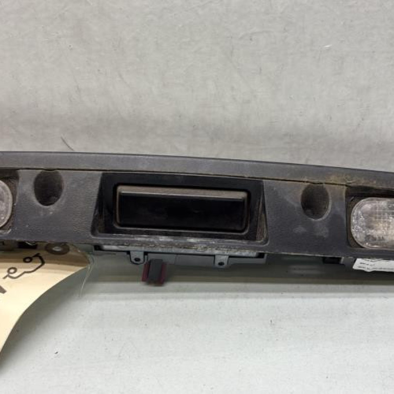 Bouton de coffre MERCEDES CLASSE A 169 Photo n°3