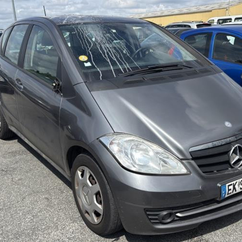 Bouton de coffre MERCEDES CLASSE A 169 Photo n°6