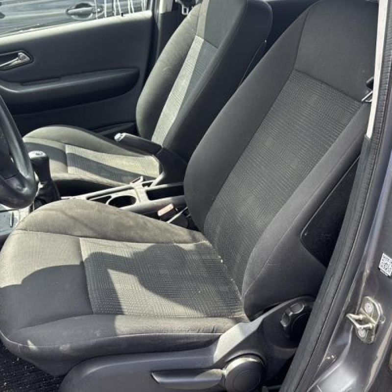 Bouton de coffre MERCEDES CLASSE A 169 Photo n°15