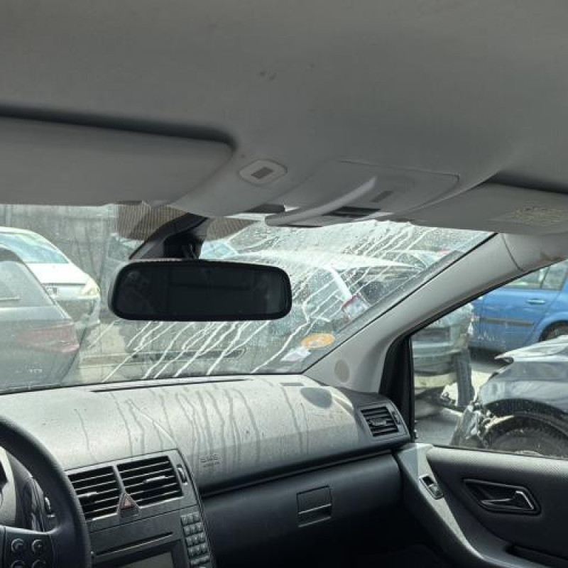 Bouton de coffre MERCEDES CLASSE A 169 Photo n°19