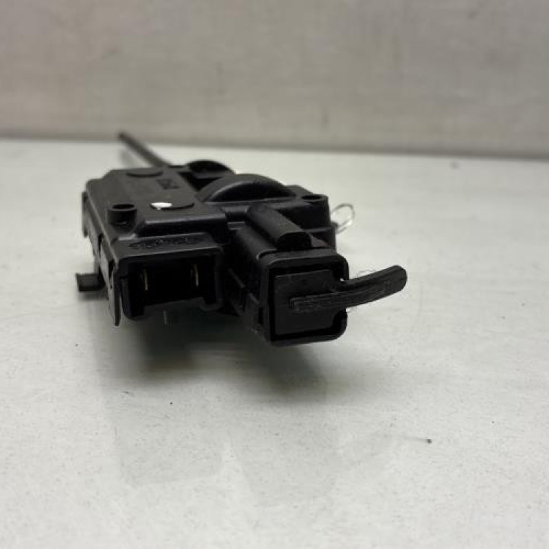 Actionneur verrou trappe d'essence RENAULT SCENIC 4 Photo n°3