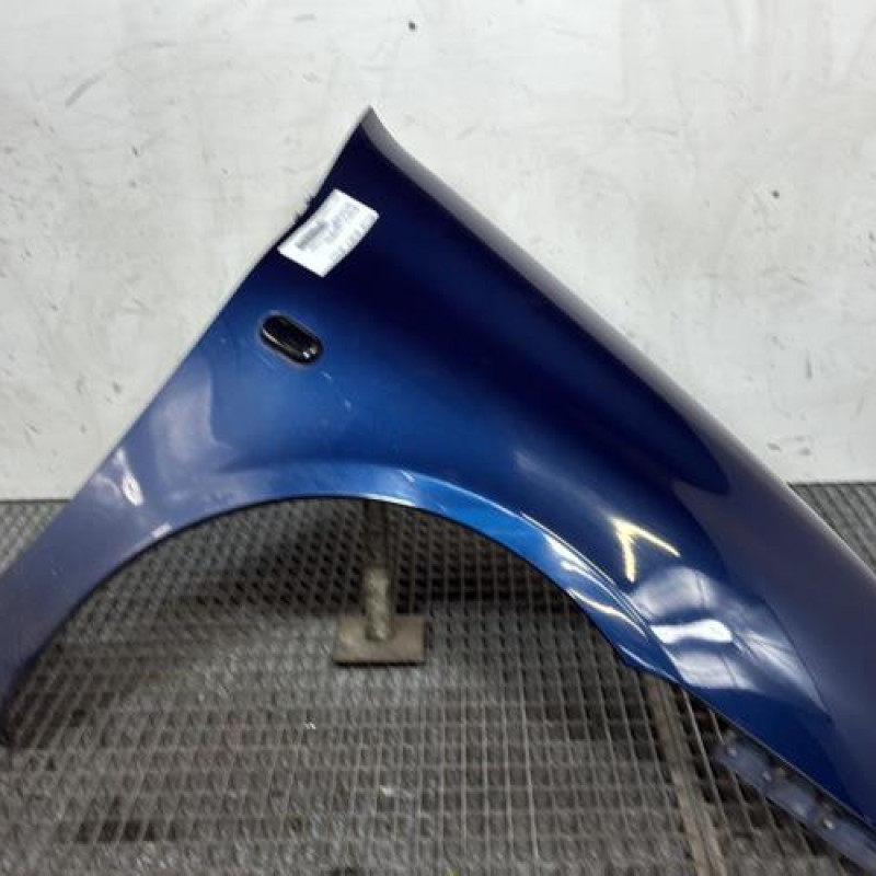 Aile avant droit RENAULT CLIO 2 Photo n°1