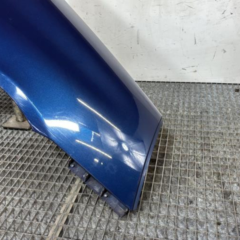 Aile avant droit RENAULT CLIO 2 Photo n°2