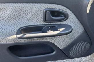 Aile avant droit RENAULT CLIO 2