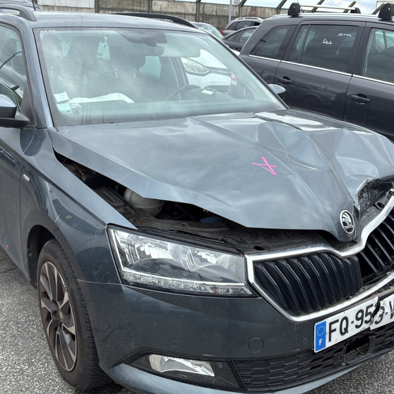 SKODA FABIA 3 PHASE 2 BREAK 1.0 TSI - 12V TURBO Photo n°2