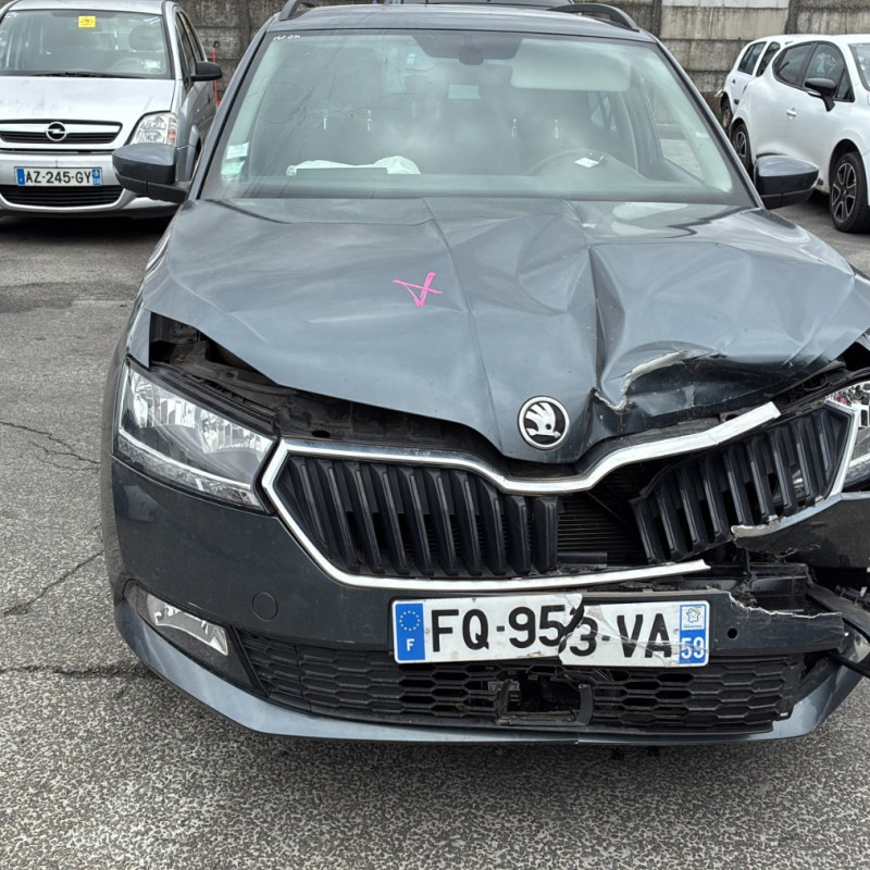 SKODA FABIA 3 PHASE 2 BREAK 1.0 TSI - 12V TURBO Photo n°7