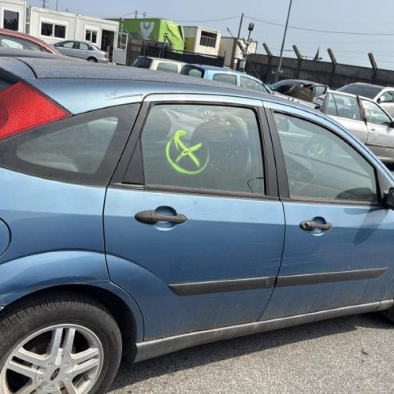 Feu arriere principal droit (feux) FORD FOCUS 1 Photo n°10