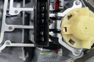 Feu arriere principal gauche (feux) TOYOTA YARIS 1