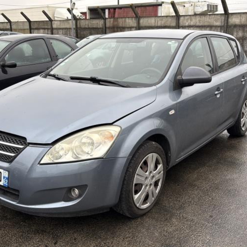 Aile avant gauche KIA CEE-D 1 Photo n°5