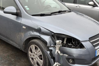 Aile avant gauche KIA CEE-D 1