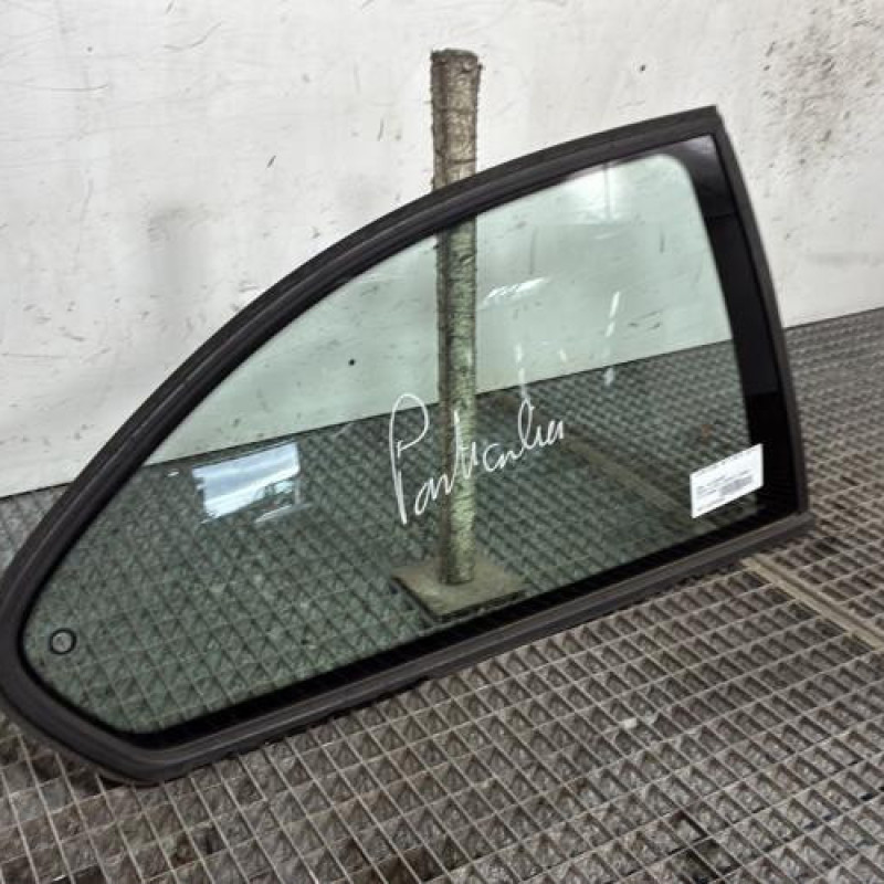 Custode arriere droit BMW SERIE 3 E46 Photo n°2