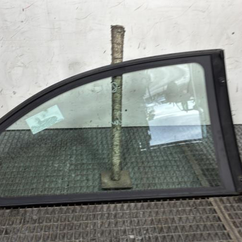 Custode arriere gauche BMW SERIE 3 E46 Photo n°4