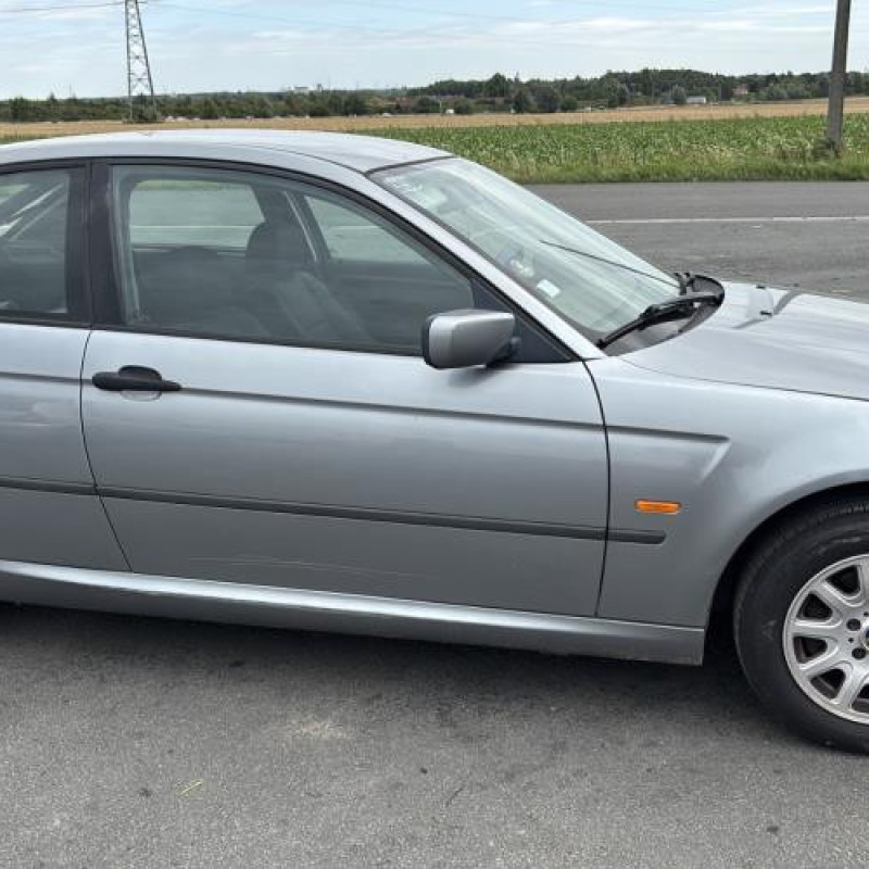 Custode arriere gauche BMW SERIE 3 E46 Photo n°10