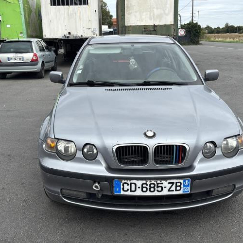 Custode arriere gauche BMW SERIE 3 E46 Photo n°11