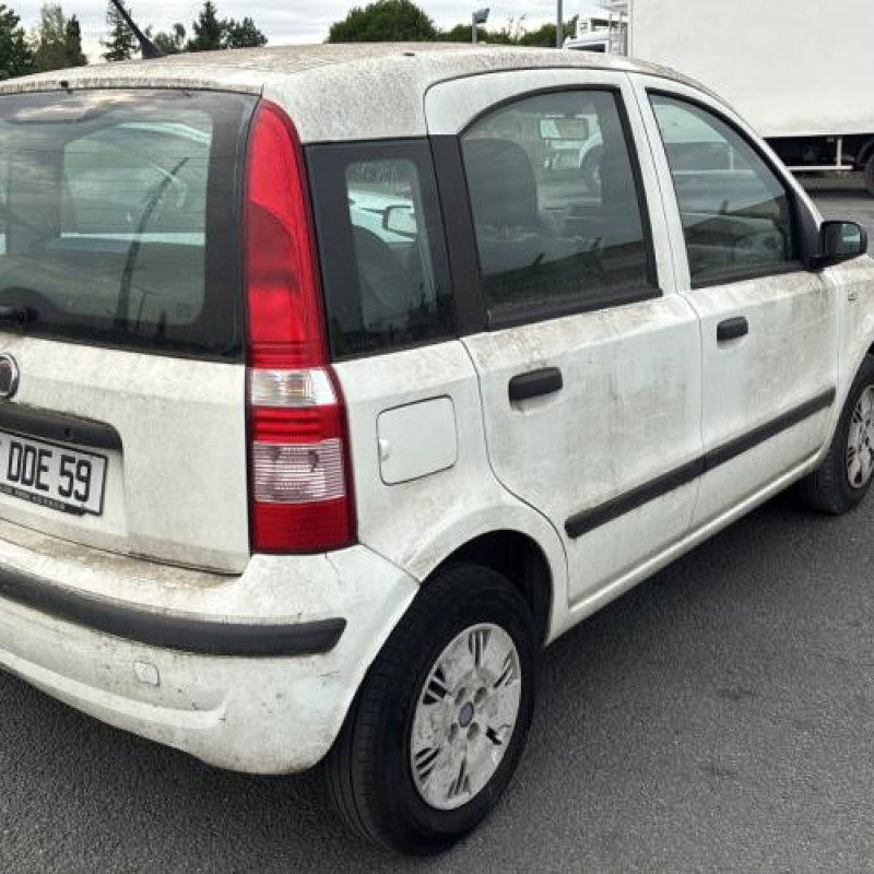 Feu arriere principal droit (feux) FIAT PANDA 2 Photo n°19