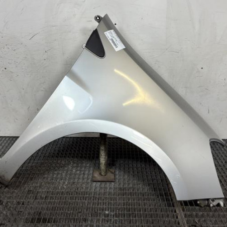 Aile avant droit RENAULT CLIO 3 Photo n°1