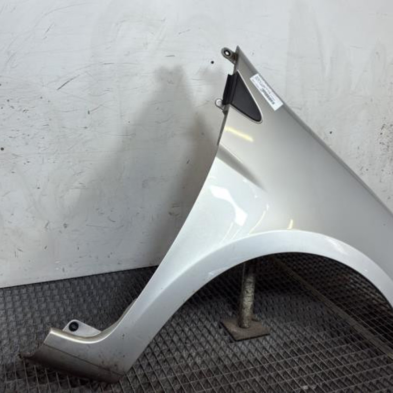 Aile avant droit RENAULT CLIO 3 Photo n°3