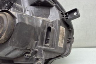 Optique avant principal gauche (feux)(phare) DACIA SANDERO 2