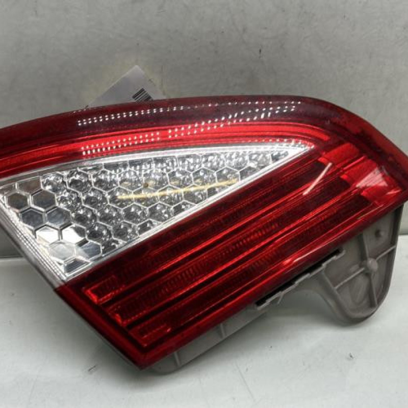 Feu arriere secondaire gauche (feux) FORD MONDEO 3 Photo n°1