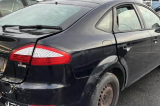 Feu arriere secondaire gauche (feux) FORD MONDEO 3