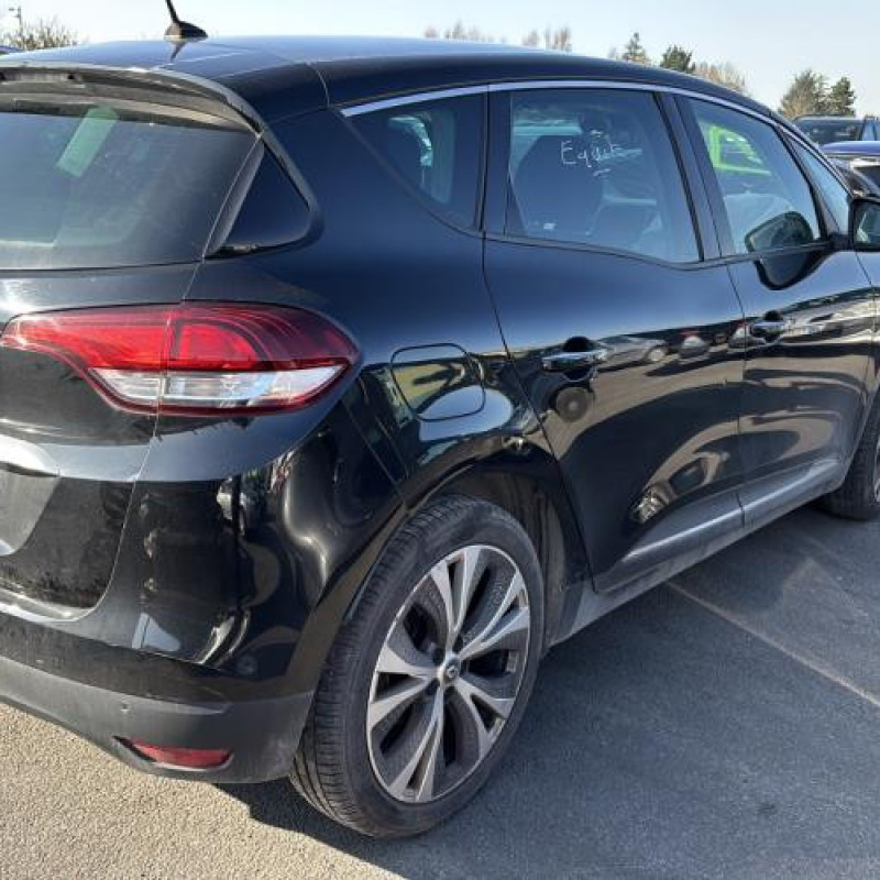 Feu arriere stop central RENAULT SCENIC 4 Photo n°17