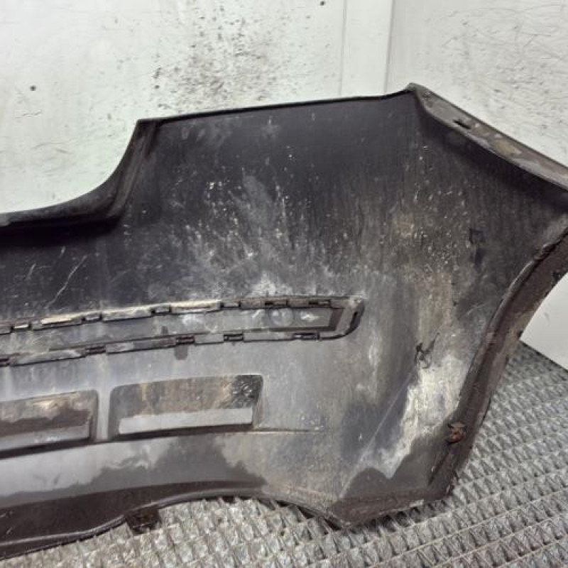 Pare choc arriere FIAT STILO Photo n°4