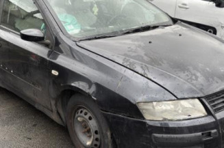 Pare choc arriere FIAT STILO