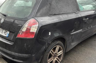 Pare choc arriere FIAT STILO