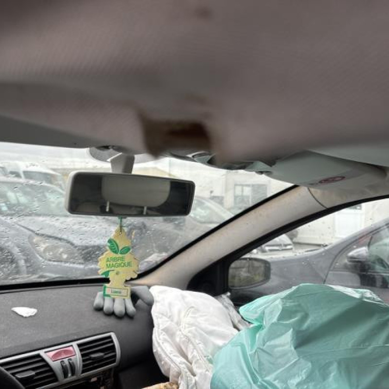 Pare choc arriere FIAT STILO Photo n°20