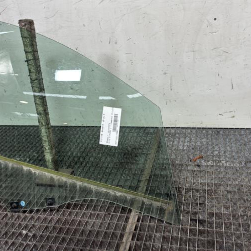 Vitre avant droit RENAULT CLIO 5 Photo n°2