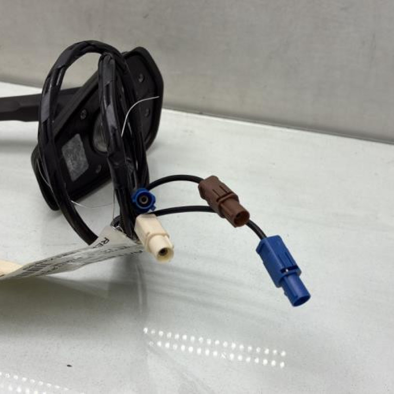 Antenne RENAULT CLIO 5 Photo n°3