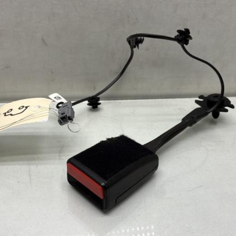 Attache ceinture avant gauche RENAULT CLIO 5 Photo n°1