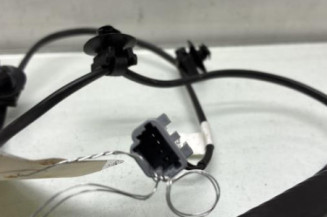 Attache ceinture avant gauche RENAULT CLIO 5