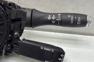 Com (Bloc Contacteur Tournant+Commodo Essuie Glace+Commodo Phare) RENAULT CLIO 5