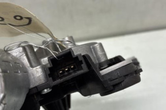 Moteur essuie glace arriere RENAULT CLIO 5