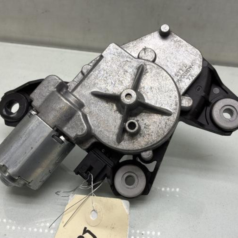 Moteur essuie glace arriere RENAULT CLIO 5 Photo n°3