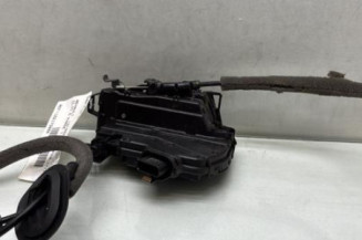 Serrure avant droit RENAULT CLIO 5