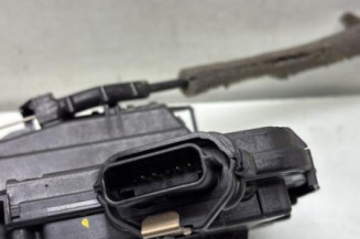 Serrure avant droit RENAULT CLIO 5