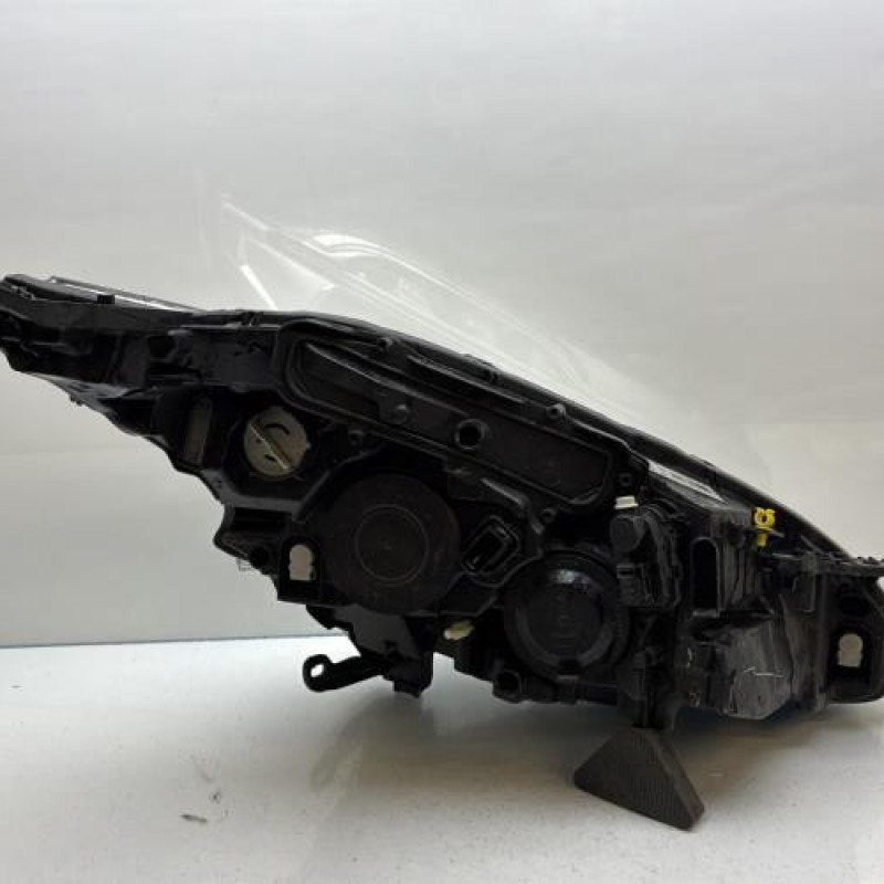 Optique avant principal gauche (feux)(phare) PEUGEOT 208 1 Photo n°6