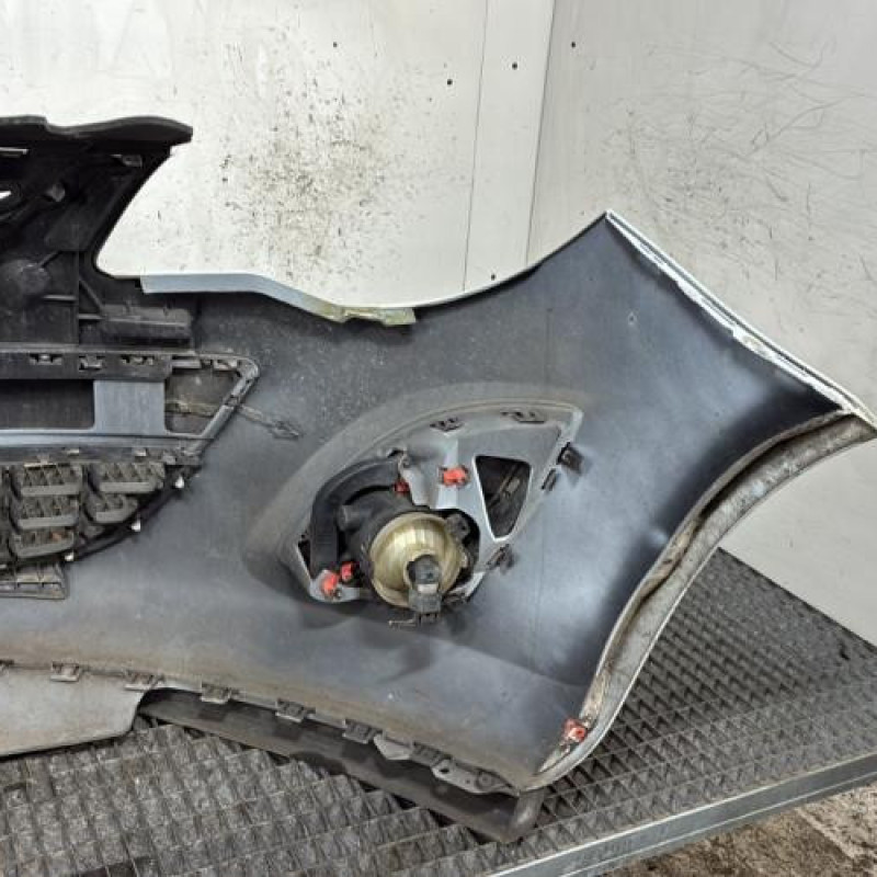 Pare choc avant OPEL CORSA D Photo n°4