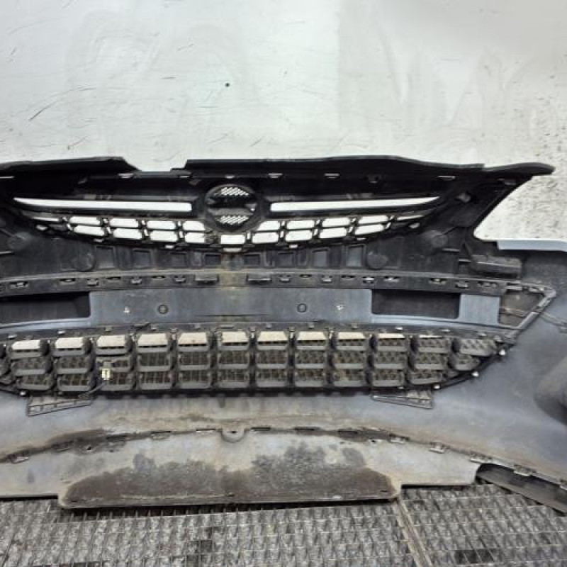Pare choc avant OPEL CORSA D Photo n°5
