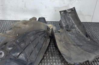 Pare boue avant gauche OPEL CORSA D Photo n°1