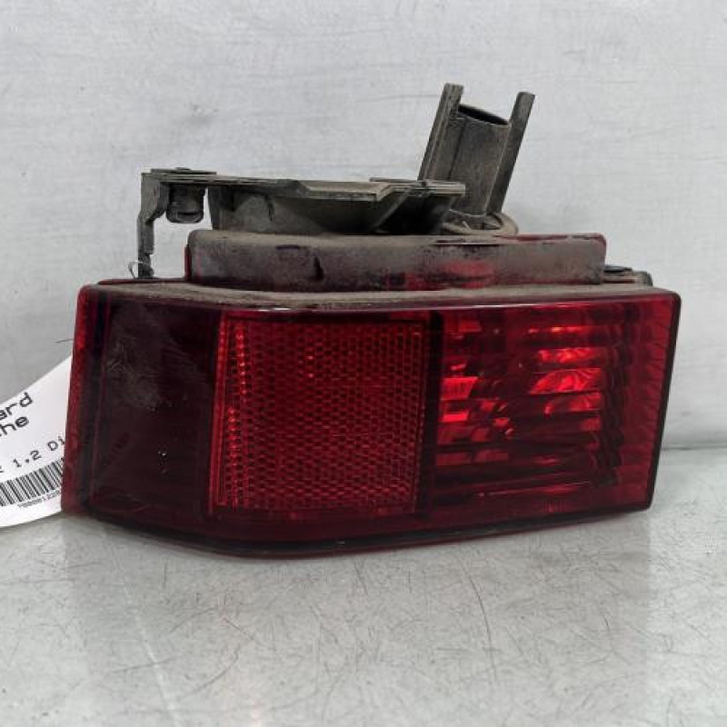 Anti brouillard arriere gauche OPEL MERIVA A Photo n°1