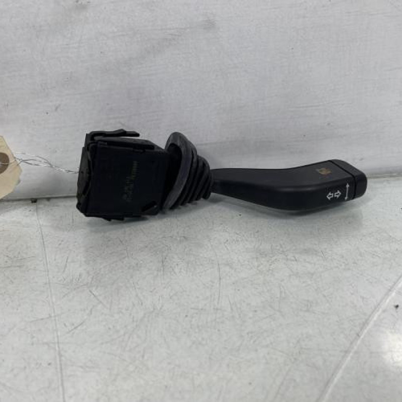 Commodo phare OPEL MERIVA A Photo n°1