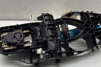 Poignee porte avant gauche FORD FIESTA 7