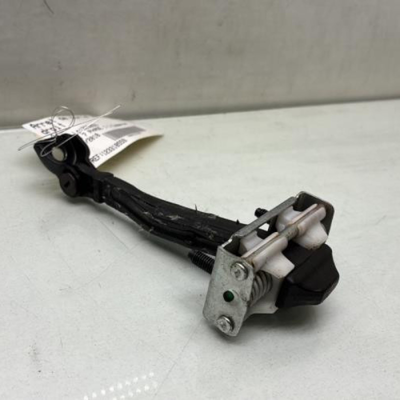 Arret de porte avant droit FORD FIESTA 7 Photo n°3