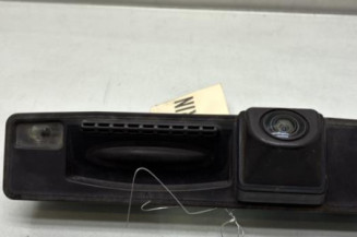 Bouton de coffre FORD FIESTA 7 Photo n°1