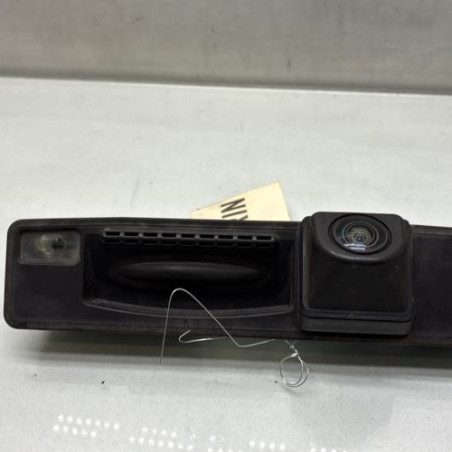 Bouton de coffre FORD FIESTA 7 Photo n°1