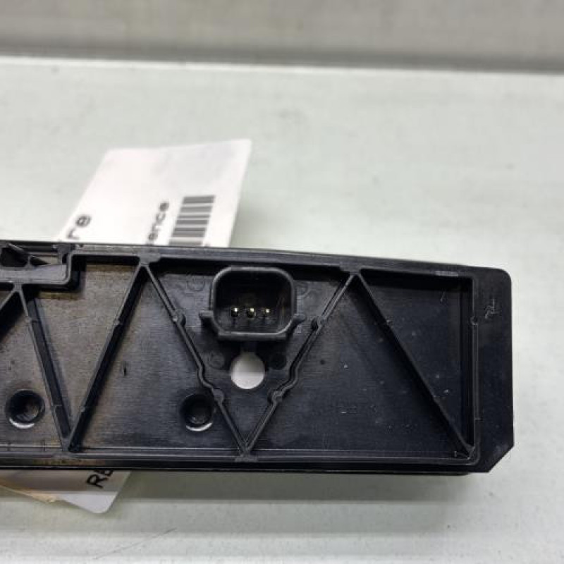 Bouton de coffre FORD FIESTA 7 Photo n°4